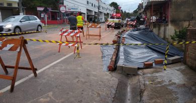 Deslizamento na avenida Monte Sião