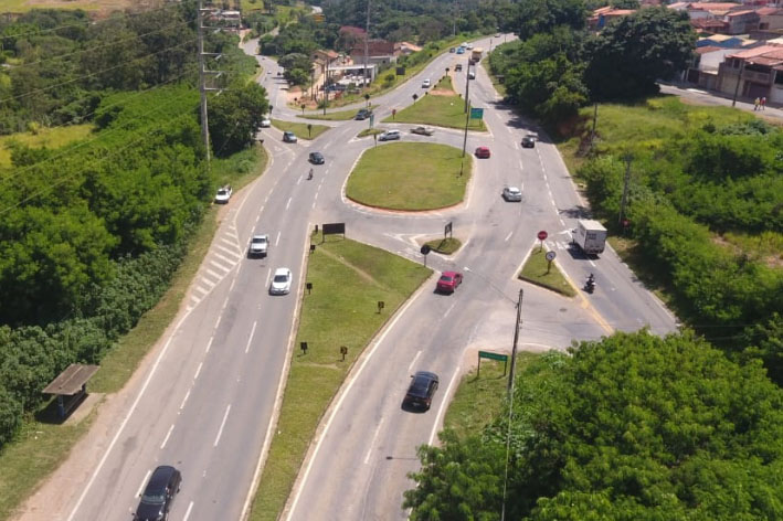 obras na rodovia Capitão Bardoíno