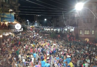 Carnaval de Águas de Lindoia se divide entre Rua São Paulo e Burle Marx