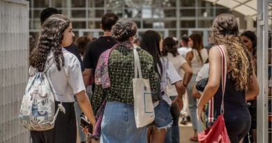 Enem: prazo para solicitar isenção da taxa de inscrição começa hoje