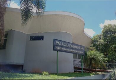 Deputados participam de debate sobre pedágios na Câmara de Serra Negra