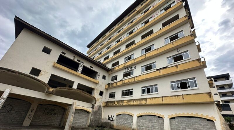 Leilão do Grande Hotel Serra Negra recebe lances até dia 19/11 Leilão do Grande Hotel Serra Negra recebe lances até dia 19/11