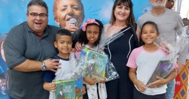 Alunos da EE Prof. Nair de Almeida se destacam no Festival Afrominuto