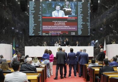 Projeto de lei que prevê privatização da Copasa é aprovado