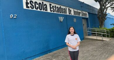 Abril Azul:  Aluna da EE Dr. Jovino Silveira embarca para o Canadá nesta terça-feira (7)