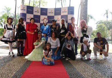 Senac Itapira realiza GeekFest com desfile cosplay e GeekTalk com o influenciador Load