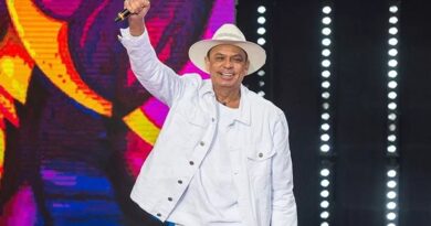 Show de Frank Aguiar encerra Festa do Sertão neste domingo Show de Frank Aguiar encerra Festa do Sertão neste domingo