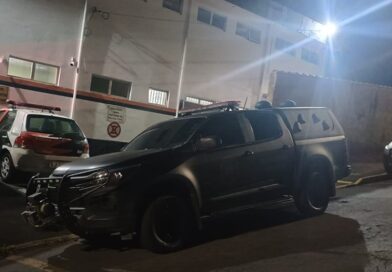 GCM de Lindoia prende motorista por suspeita de embriaguez ao volante, falta de CNH e ameaças GCM de Lindoia prende motorista por suspeita de embriaguez ao volante, falta de CNH e ameaças